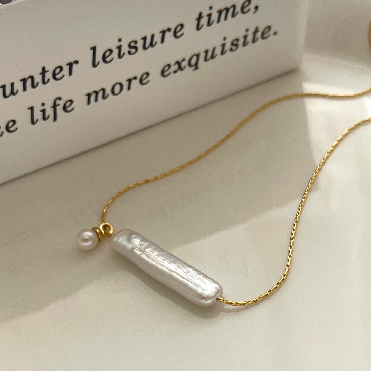 Natural Baroque Pearl Bar Necklace