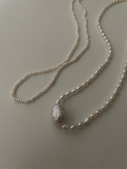 Collier de perles d'eau douce naturelles en forme de riz